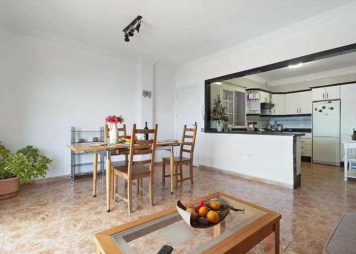 Spacious With Private Terrace Σπίτι διακοπών *