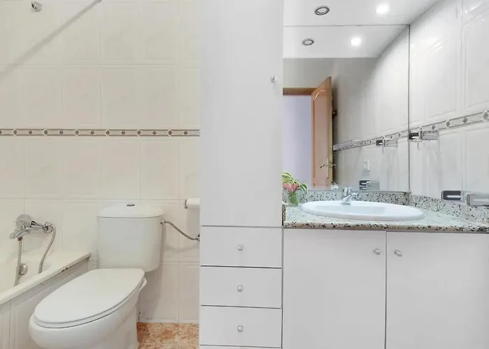 Σπίτι διακοπών Spacious With Private Terrace *